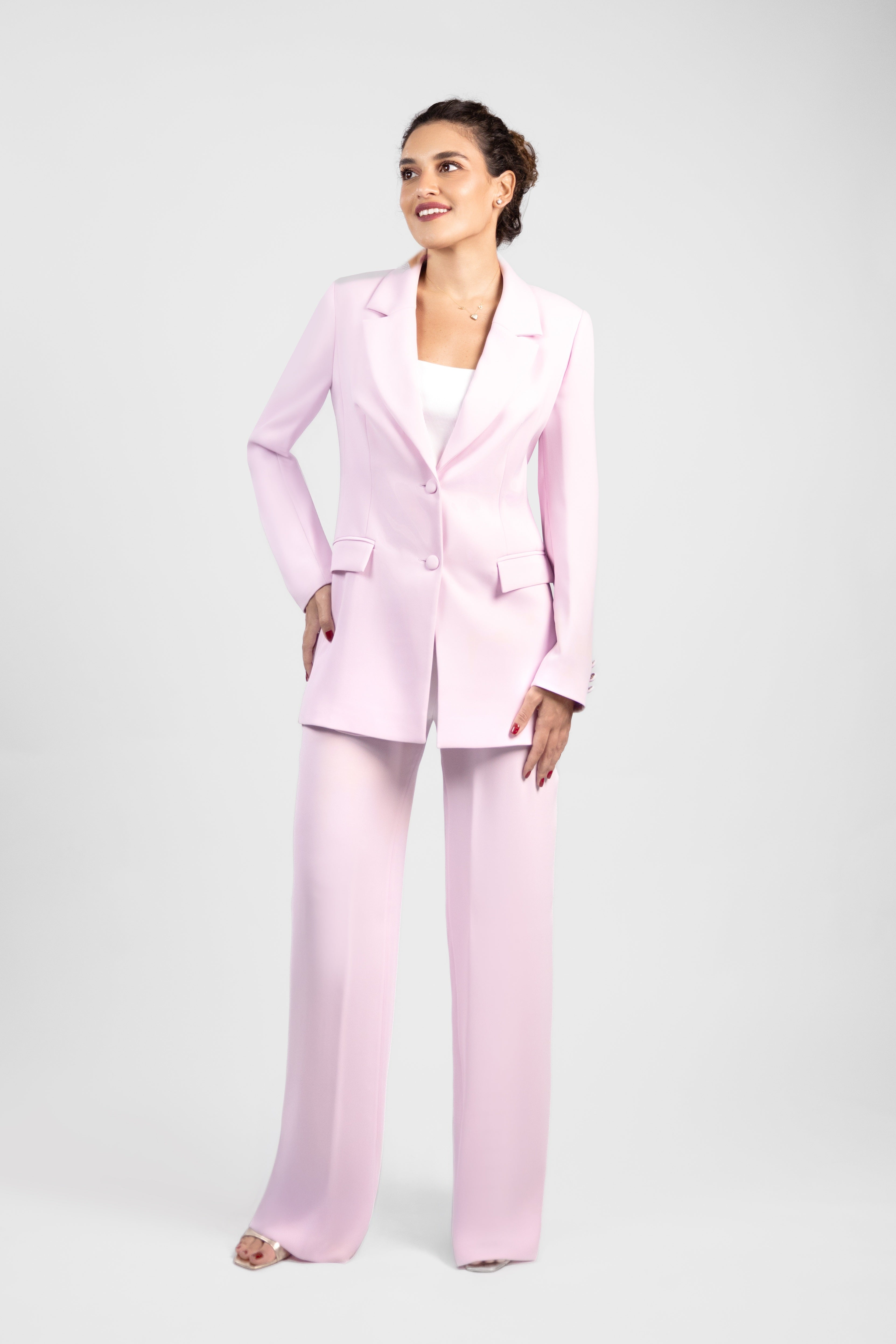 Elegant pink Suit